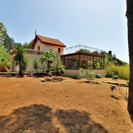 De Charme Sur La Corniche ヴィラ